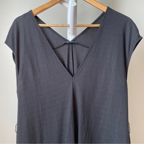 Zara Black Sleeveless Vneck Dress Size Medium - Picture 3 of 9